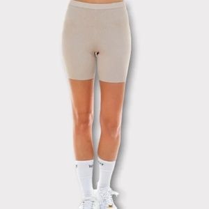 Wayf Luke Heathered Bike Shorts in Sahara Sand‎